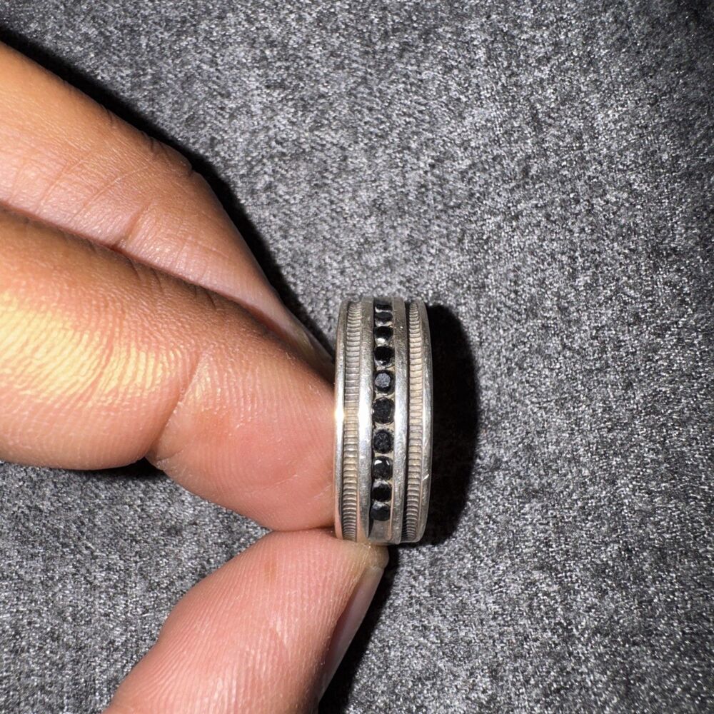 Men's 1/2 ct. tw. Black Diamond Band in Sterling Silver Size 9